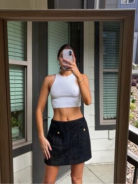 Assignment black skirt